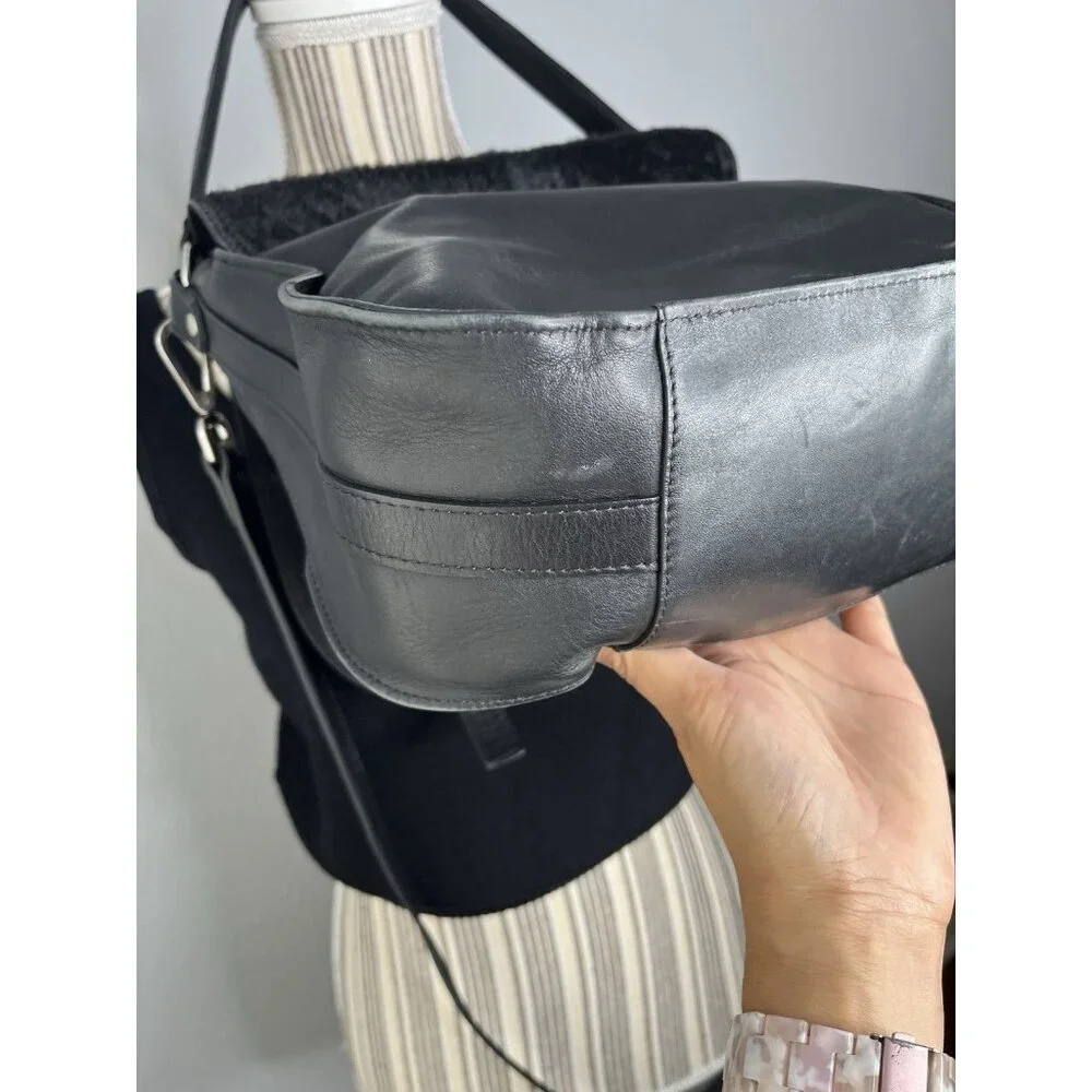 Black Faux Fur Saddle Shoulder Bag - Picture 6 of 15